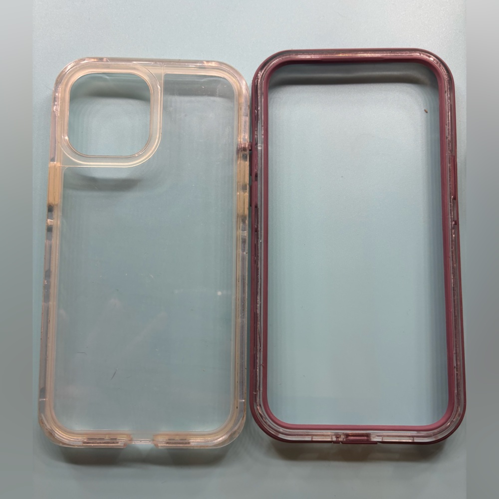 iPhone 12 Pro Max Lifeproof case